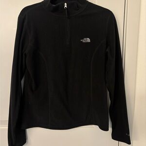 The North Face Women's Black Quarter-Zip Fleece